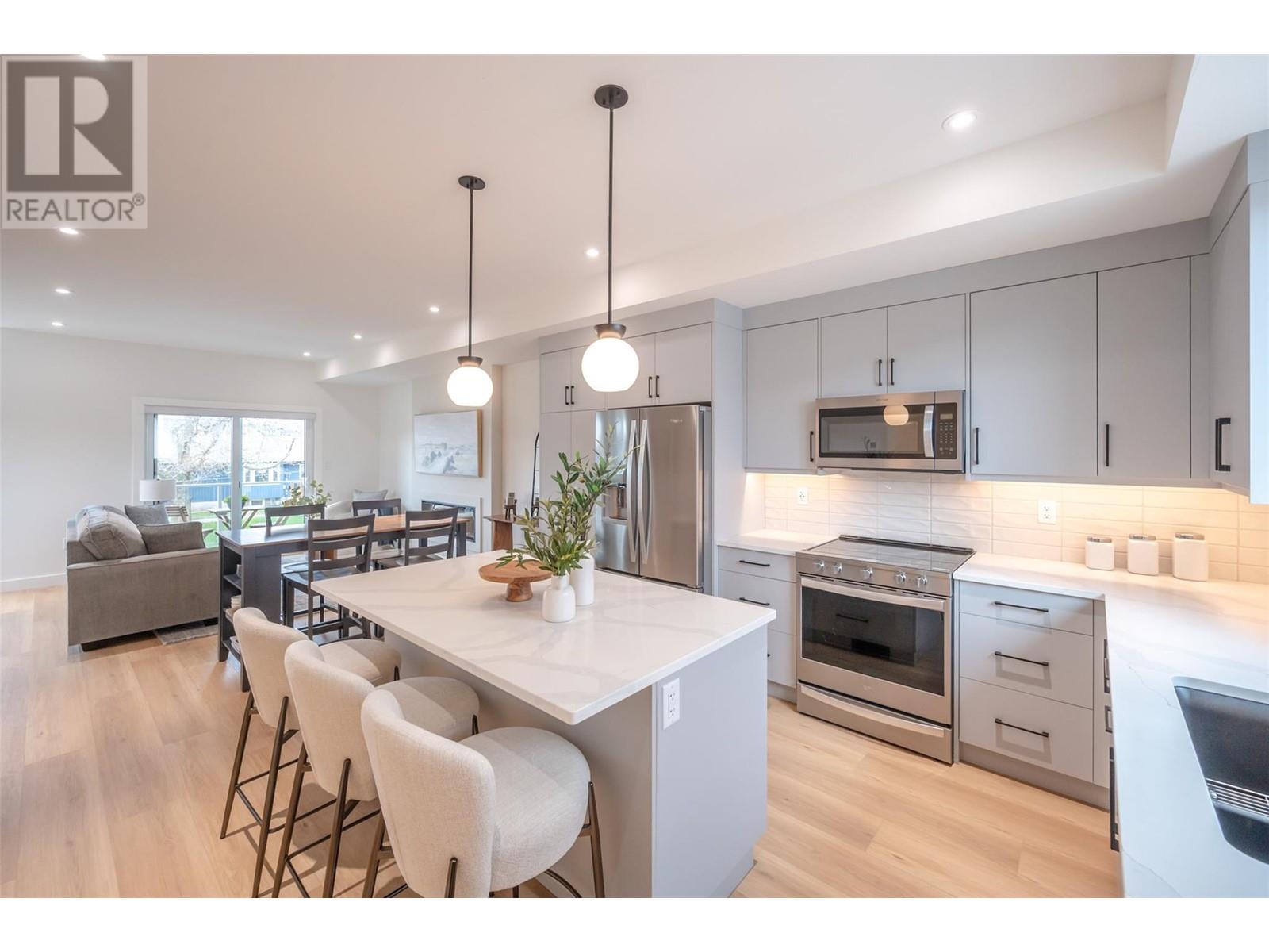 770 Argyle Street Unit# 103, Penticton, British Columbia  V2A 5N7 - Photo 4 - 10338375