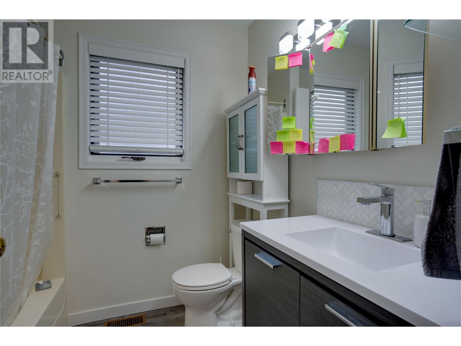 3411 18 Avenue Unit# A&b, Vernon, British Columbia  V1T 1E2 - Photo 12 - 10338028