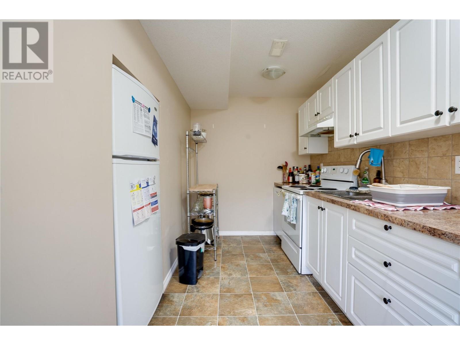 3411 18 Avenue Unit# A&b, Vernon, British Columbia  V1T 1E2 - Photo 15 - 10338028