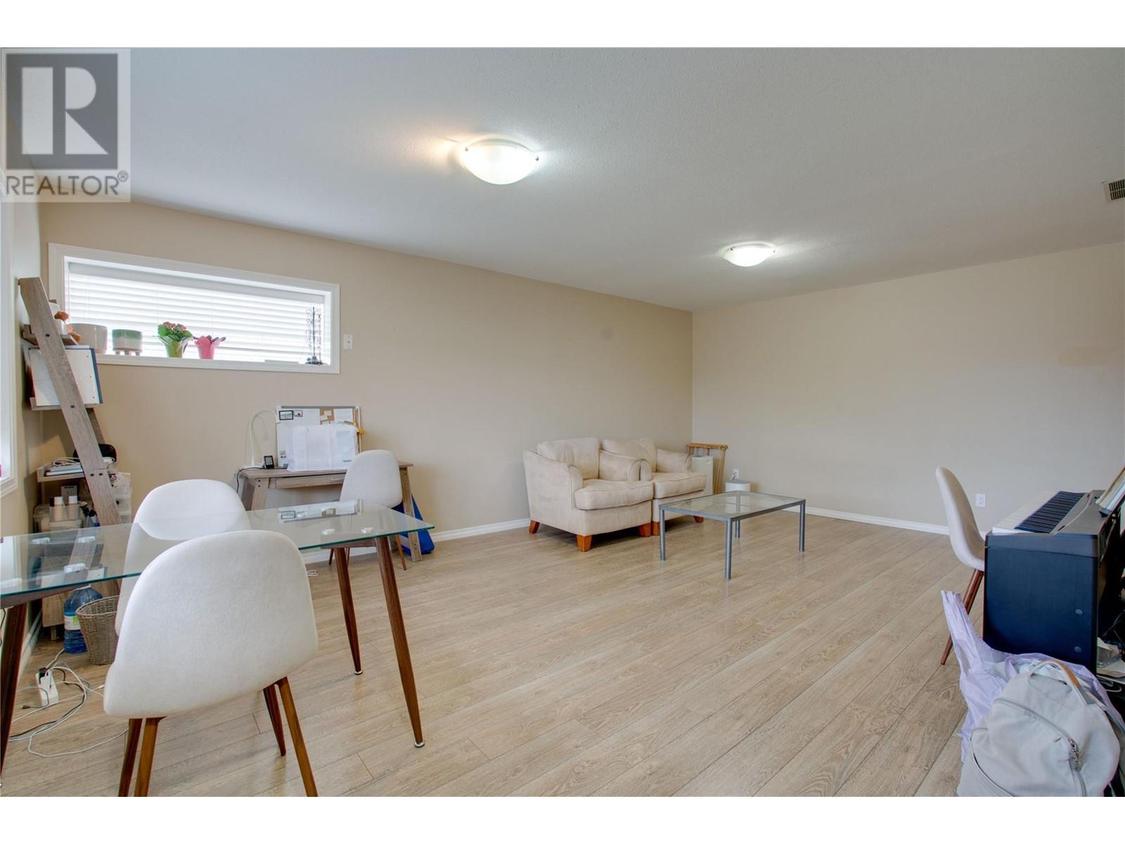 3411 18 Avenue Unit# A&b, Vernon, British Columbia  V1T 1E2 - Photo 21 - 10338028