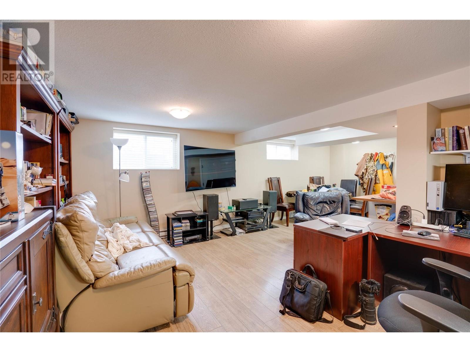 3411 18 Avenue Unit# A&b, Vernon, British Columbia  V1T 1E2 - Photo 29 - 10338028