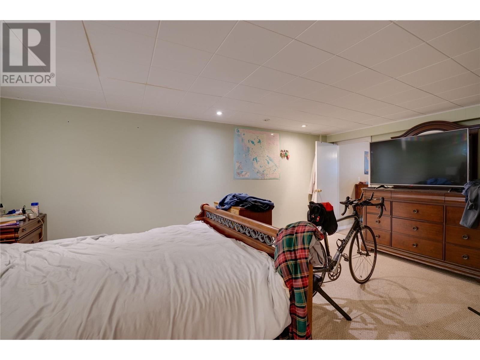 3411 18 Avenue Unit# A&b, Vernon, British Columbia  V1T 1E2 - Photo 32 - 10338028