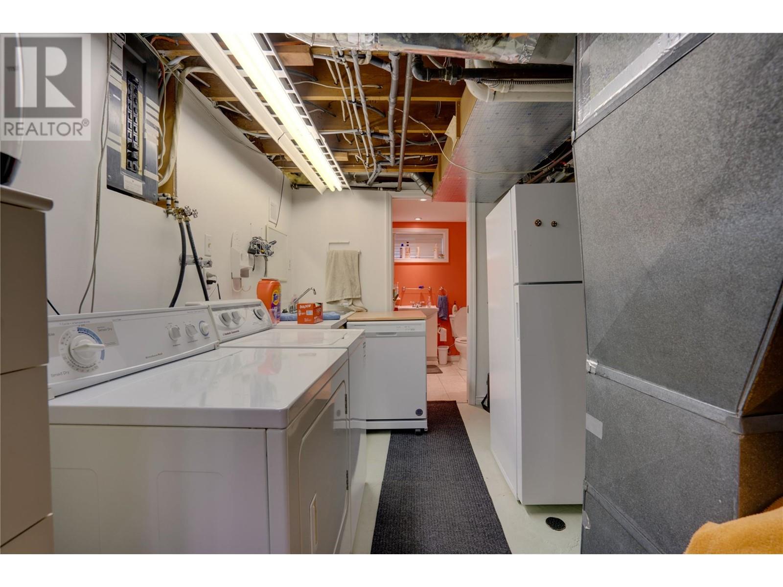 3411 18 Avenue Unit# A&b, Vernon, British Columbia  V1T 1E2 - Photo 37 - 10338028