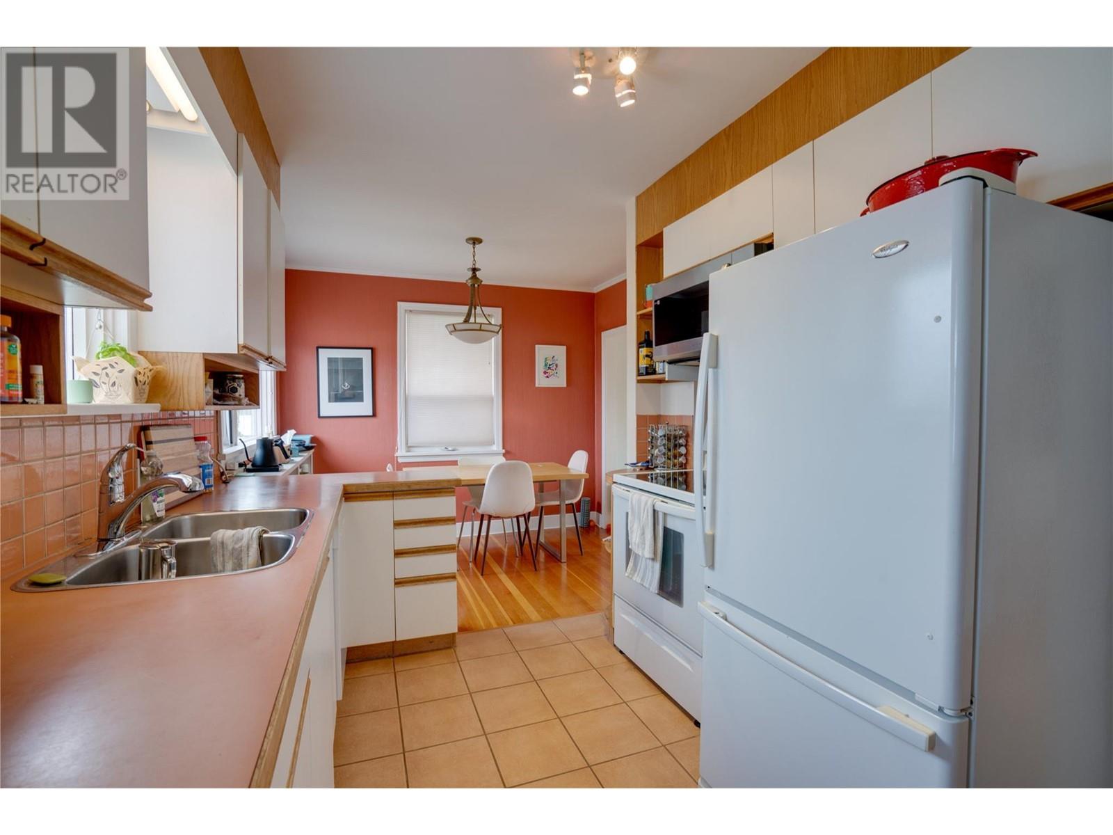 3411 18 Avenue Unit# A&b, Vernon, British Columbia  V1T 1E2 - Photo 46 - 10338028