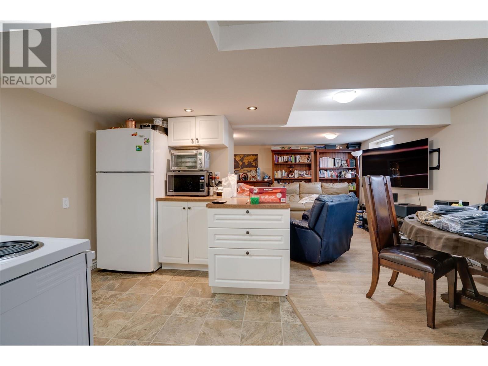 3411 18 Avenue Unit# A&b, Vernon, British Columbia  V1T 1E2 - Photo 49 - 10338028