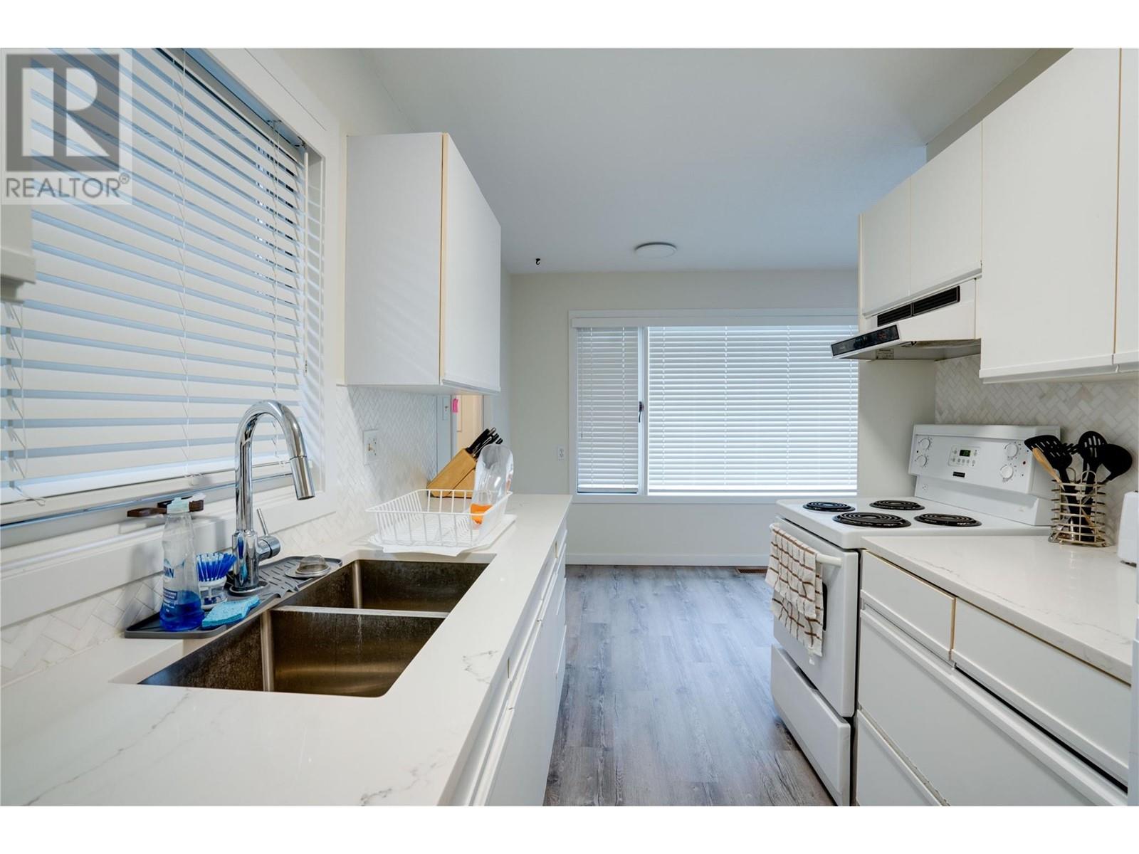 3411 18 Avenue Unit# A&b, Vernon, British Columbia  V1T 1E2 - Photo 5 - 10338028