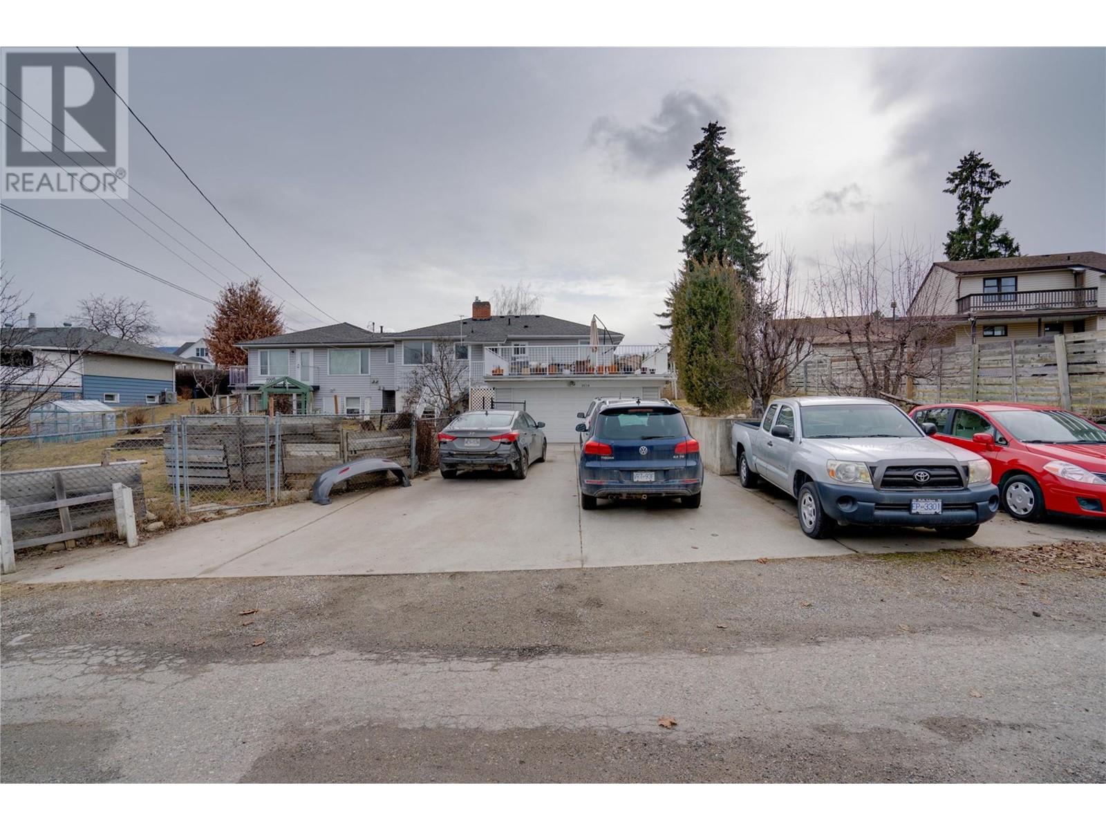 3411 18 Avenue Unit# A&b, Vernon, British Columbia  V1T 1E2 - Photo 64 - 10338028
