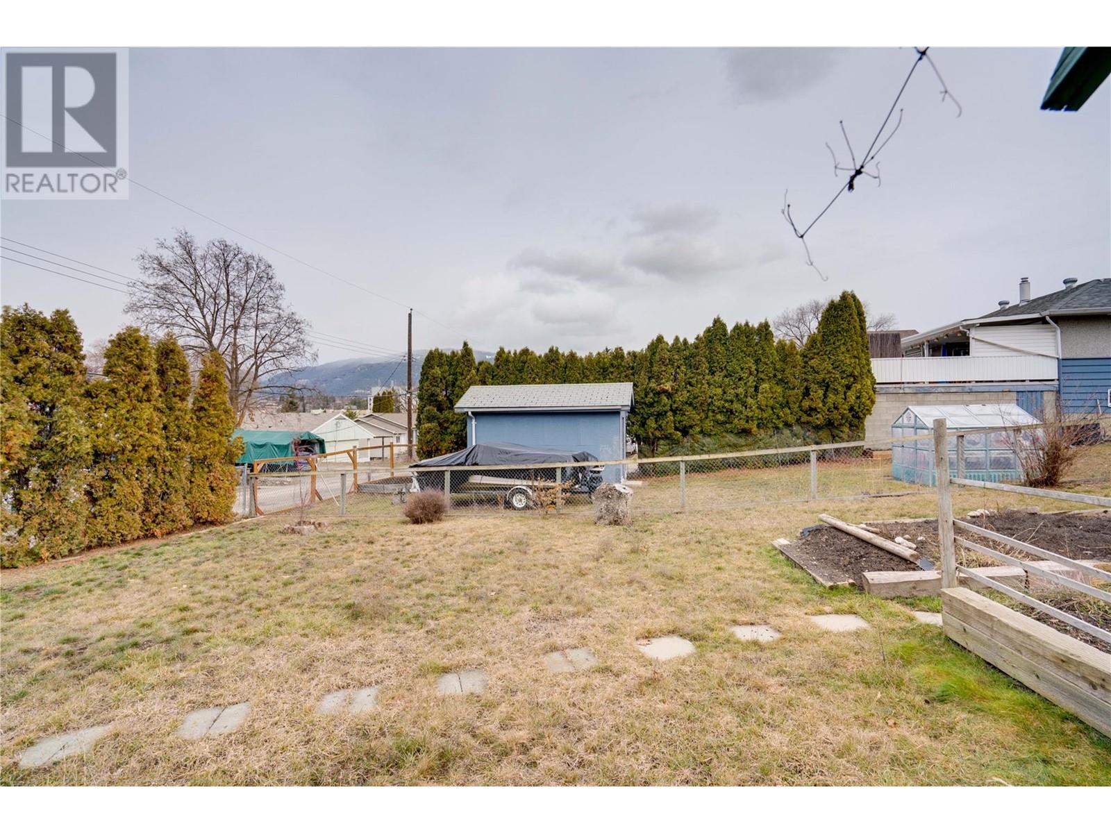 3411 18 Avenue Unit# A&b, Vernon, British Columbia  V1T 1E2 - Photo 69 - 10338028