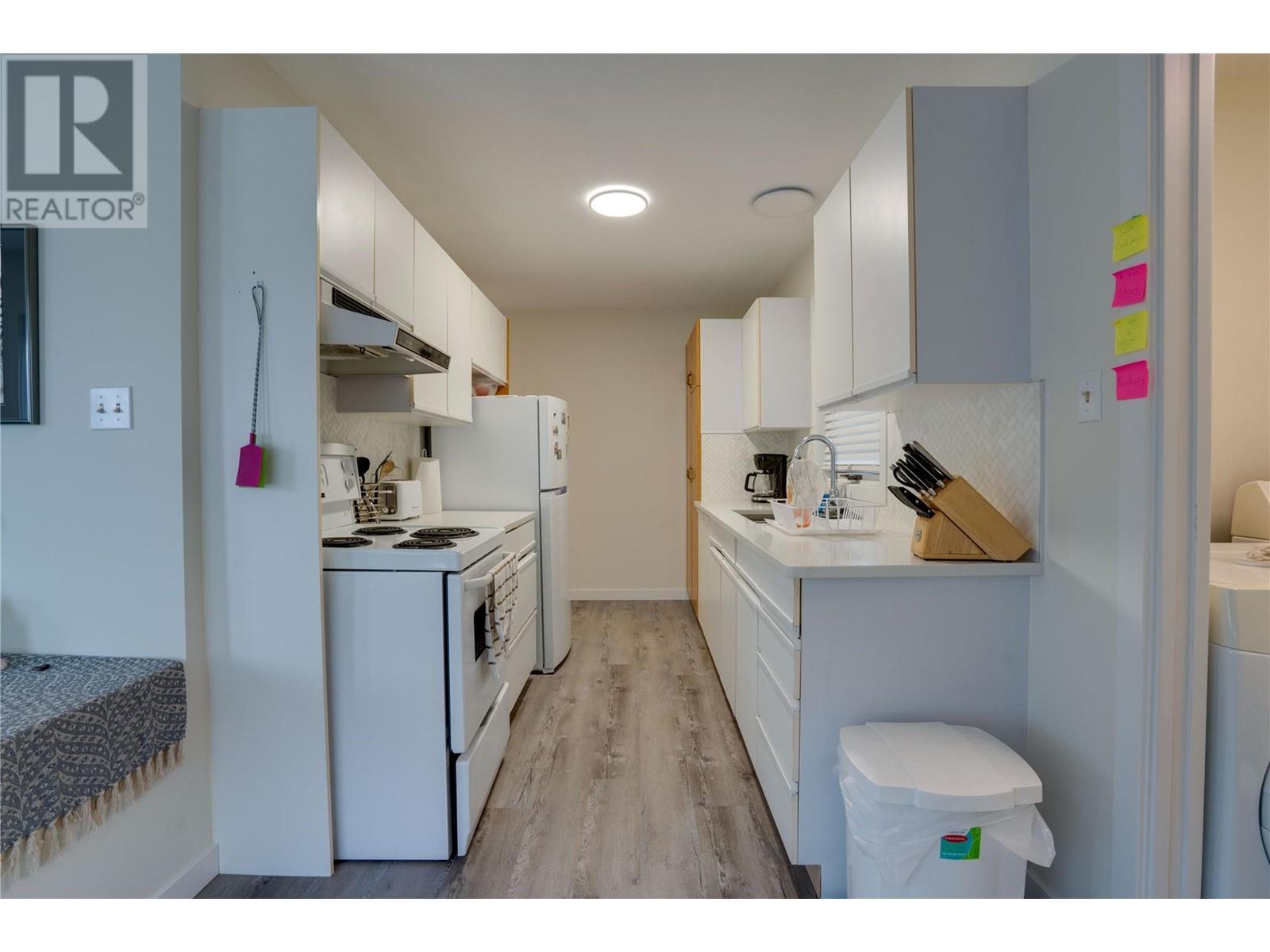 3411 18 Avenue Unit# A&b, Vernon, British Columbia  V1T 1E2 - Photo 7 - 10338028