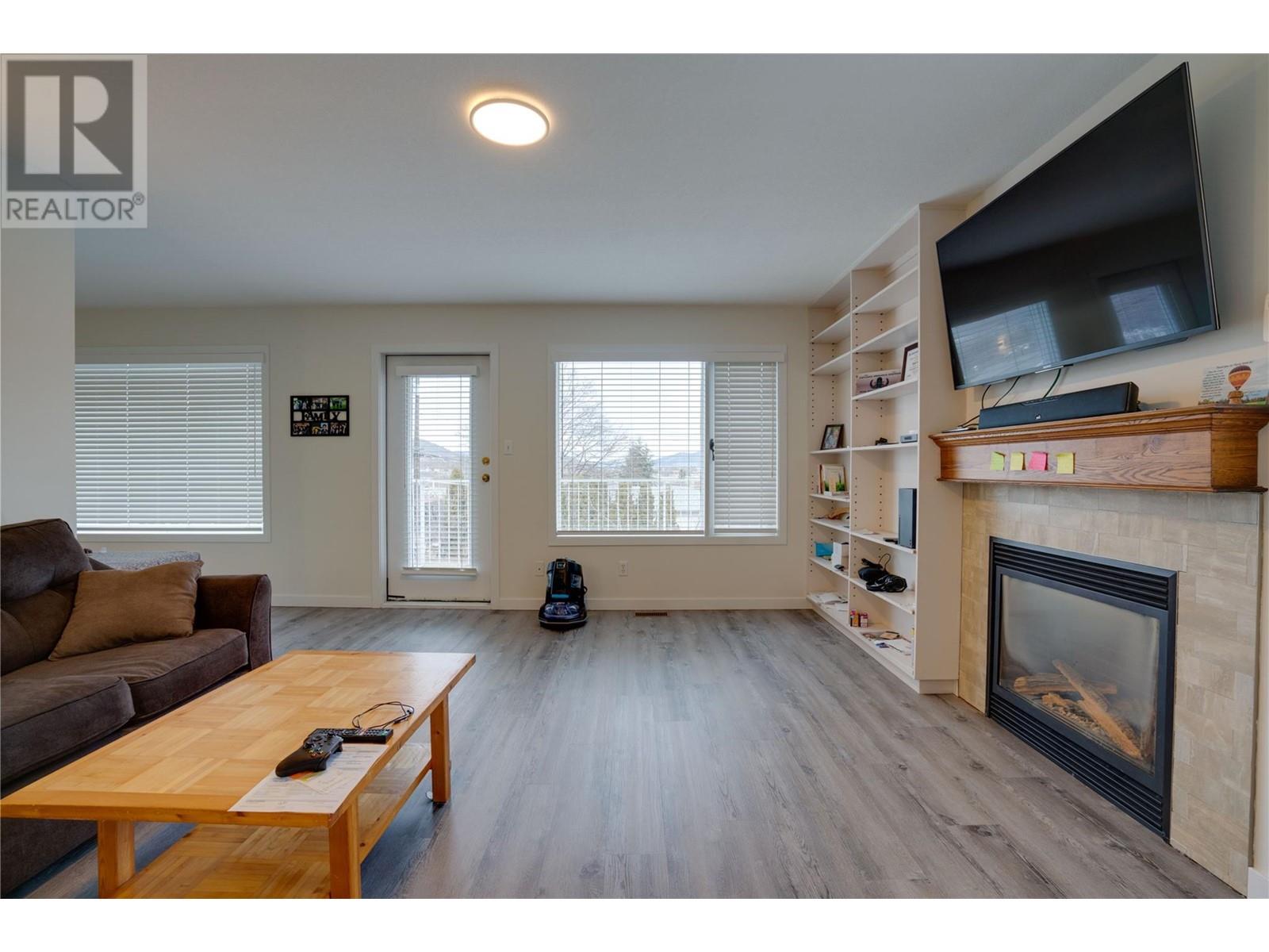 3411 18 Avenue Unit# A&b, Vernon, British Columbia  V1T 1E2 - Photo 9 - 10338028