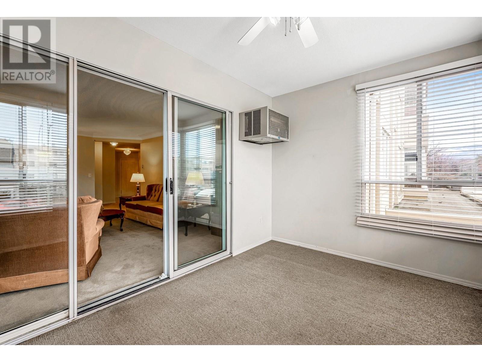 1055 Lawrence Avenue Unit# 102, Kelowna, British Columbia  V1Y 6M3 - Photo 28 - 10338277