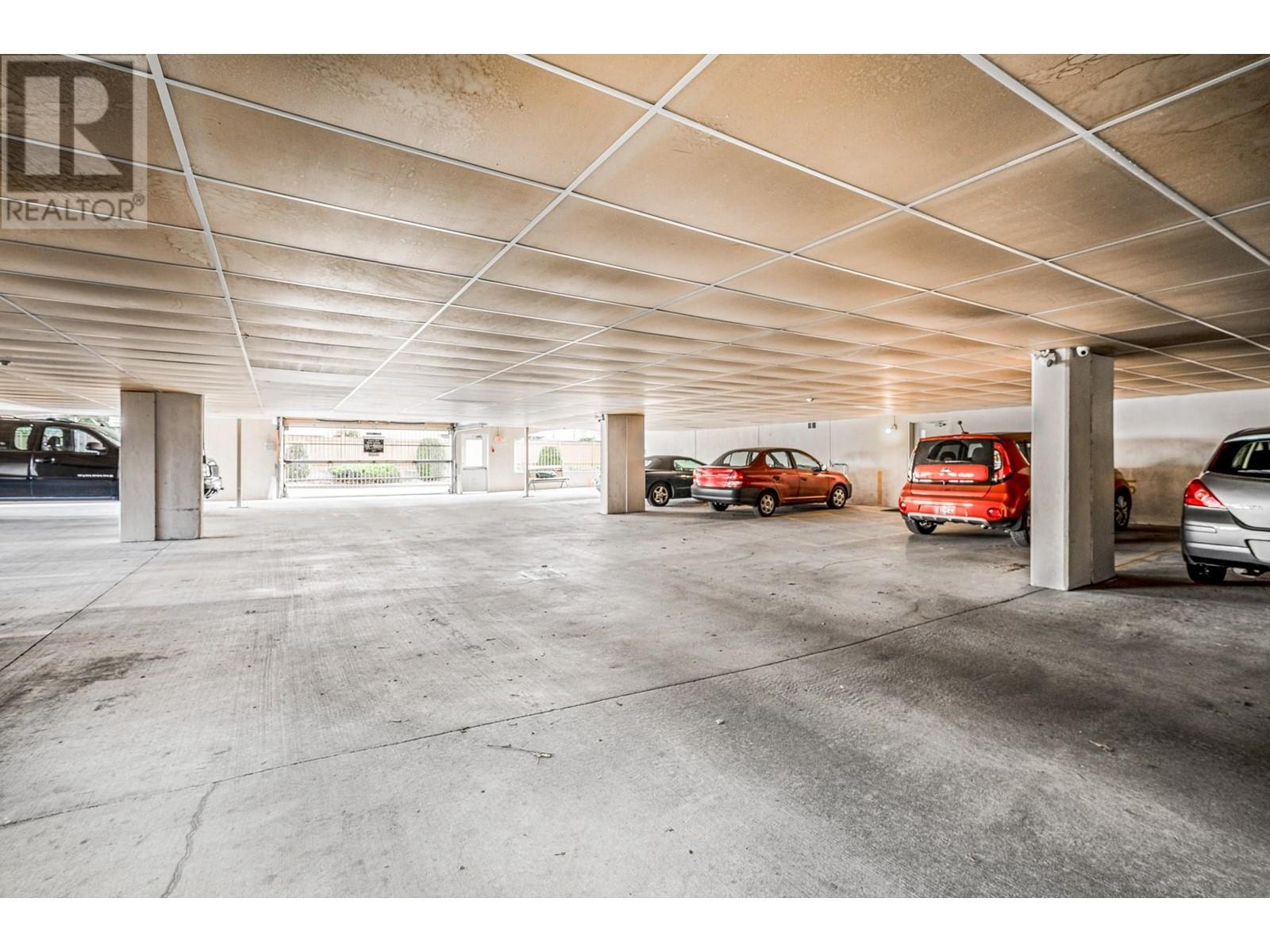 1055 Lawrence Avenue Unit# 102, Kelowna, British Columbia  V1Y 6M3 - Photo 43 - 10338277