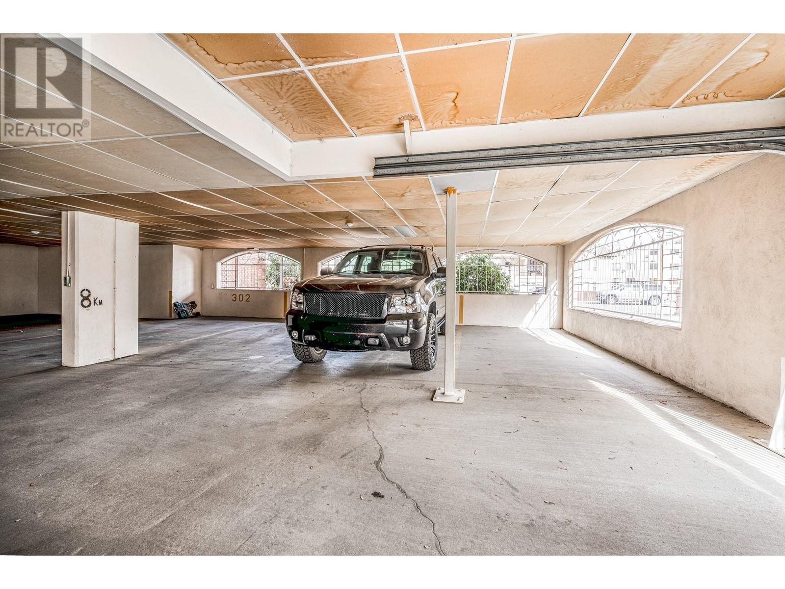 1055 Lawrence Avenue Unit# 102, Kelowna, British Columbia  V1Y 6M3 - Photo 44 - 10338277