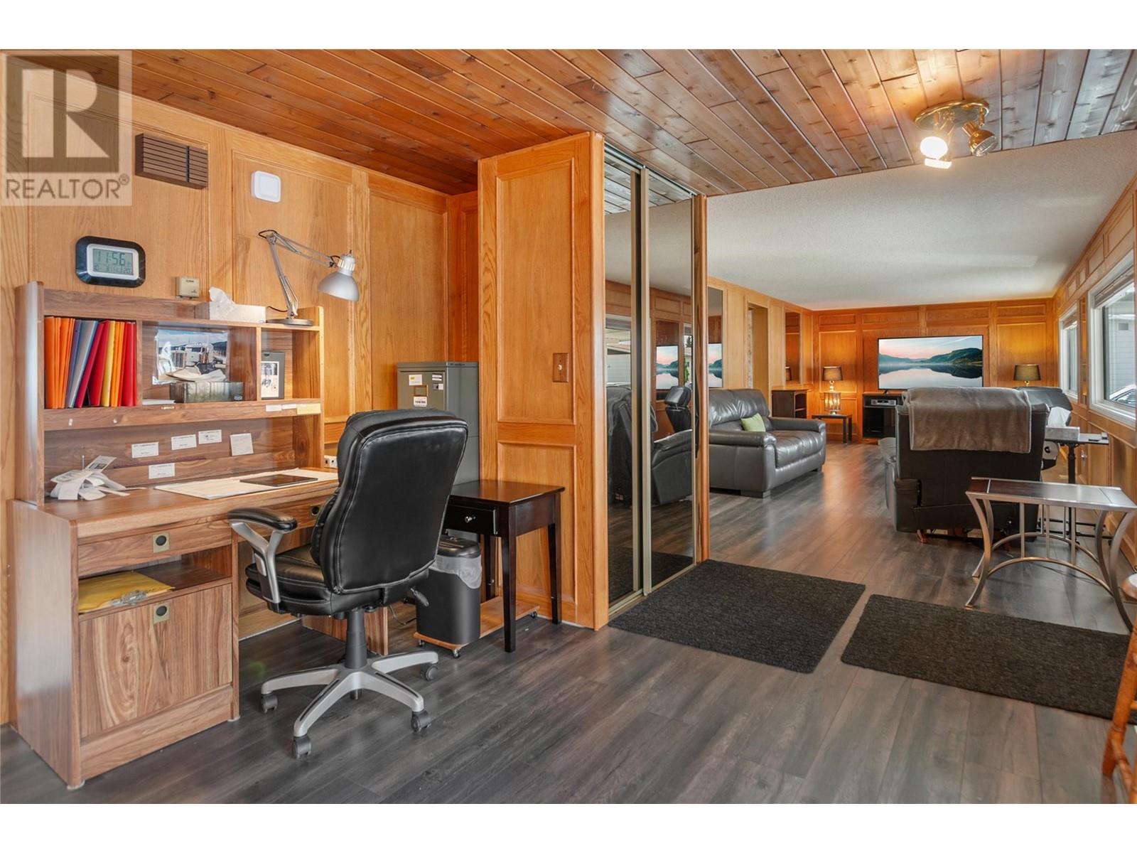 3105 South Main Street Unit# 503, Penticton, British Columbia  V2A 7H1 - Photo 3 - 10338522