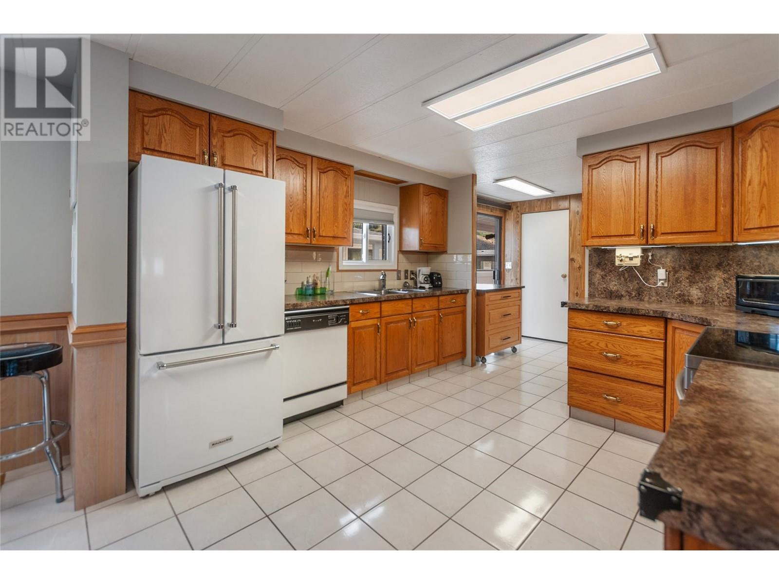 3105 South Main Street Unit# 503, Penticton, British Columbia  V2A 7H1 - Photo 9 - 10338522