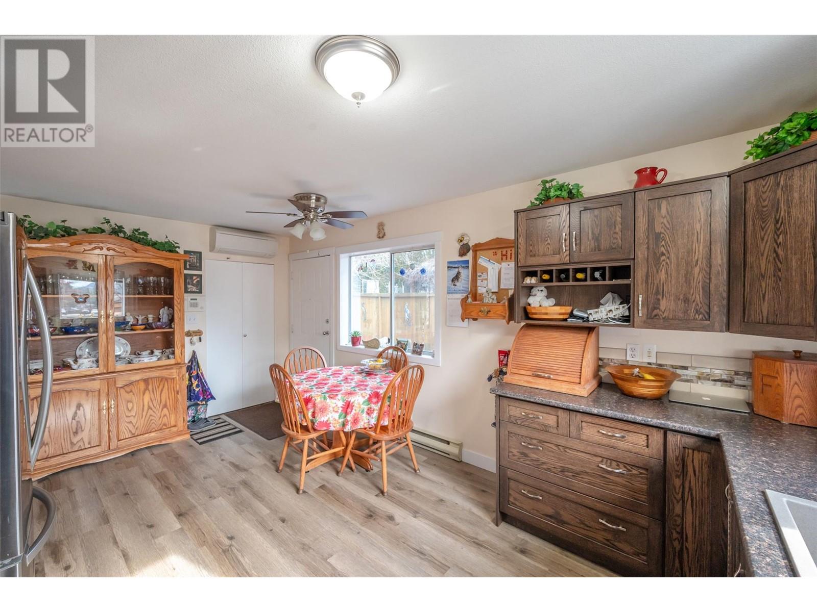 2052 Atkinson Street, Penticton, British Columbia  V2A 8H5 - Photo 15 - 10338531