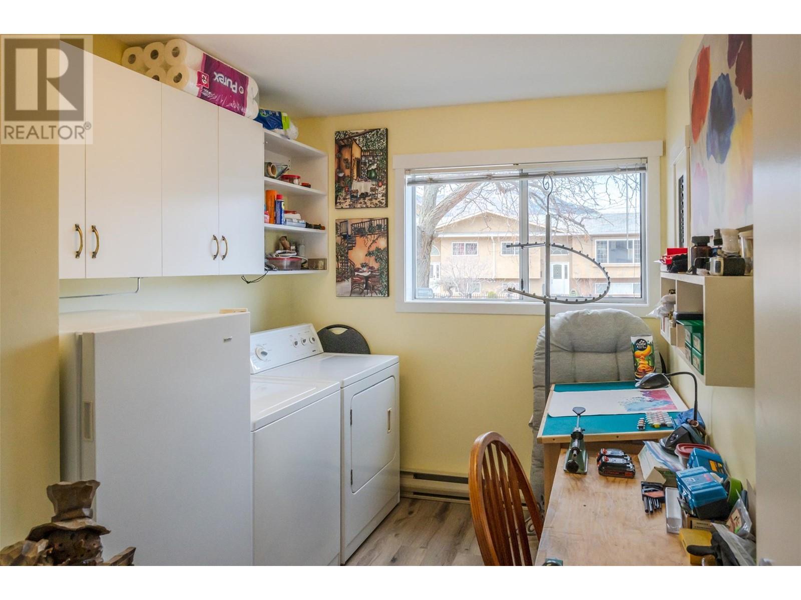 2052 Atkinson Street, Penticton, British Columbia  V2A 8H5 - Photo 27 - 10338531