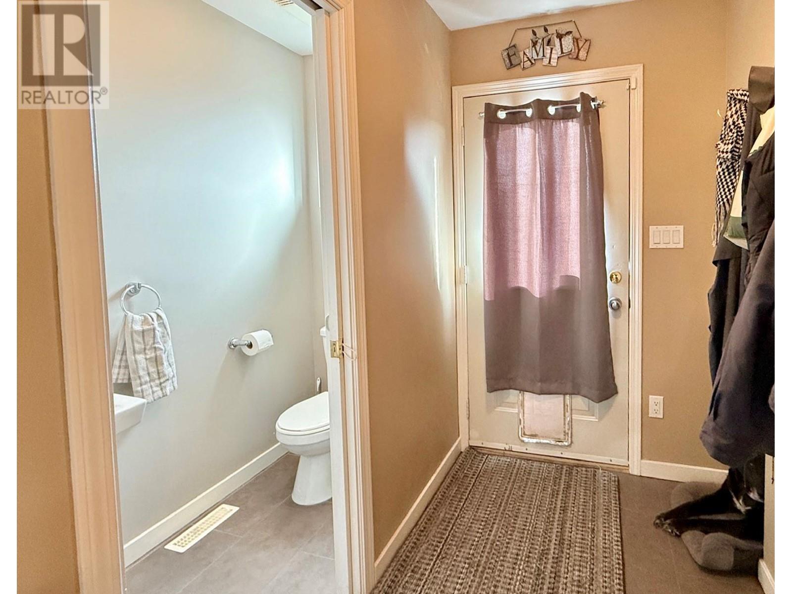 123 Bear End Road, Penticton, British Columbia  V2A 8V6 - Photo 16 - 10338334