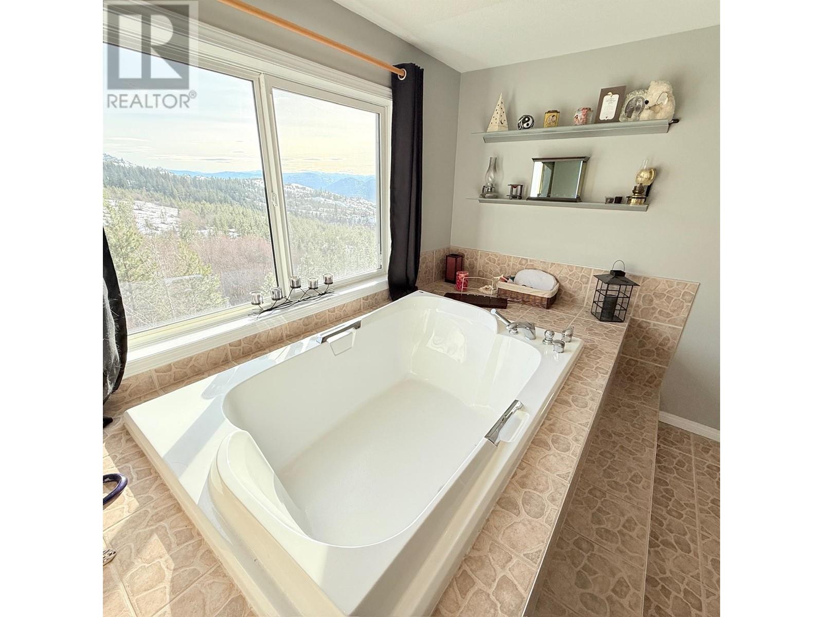 123 Bear End Road, Penticton, British Columbia  V2A 8V6 - Photo 47 - 10338334