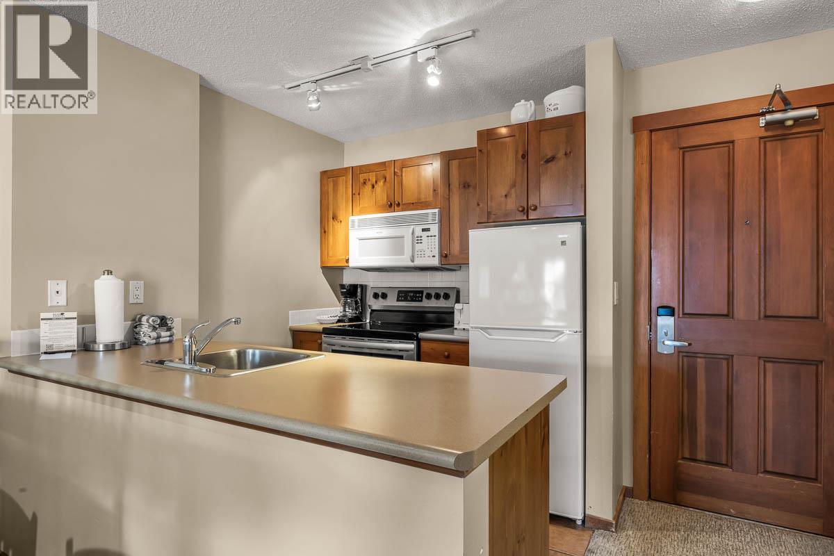 3190 Creekside Way Unit# 315, Sun Peaks, British Columbia  V0E 5N0 - Photo 5 - 10338147