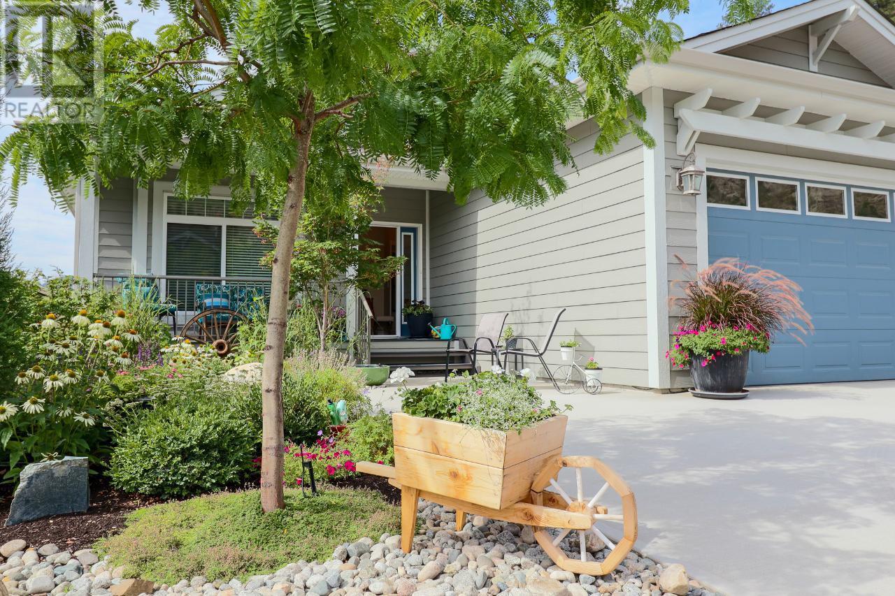 1675 Penticton Avenue Unit# 154, Penticton, British Columbia  V2A 9E2 - Photo 2 - 10338063