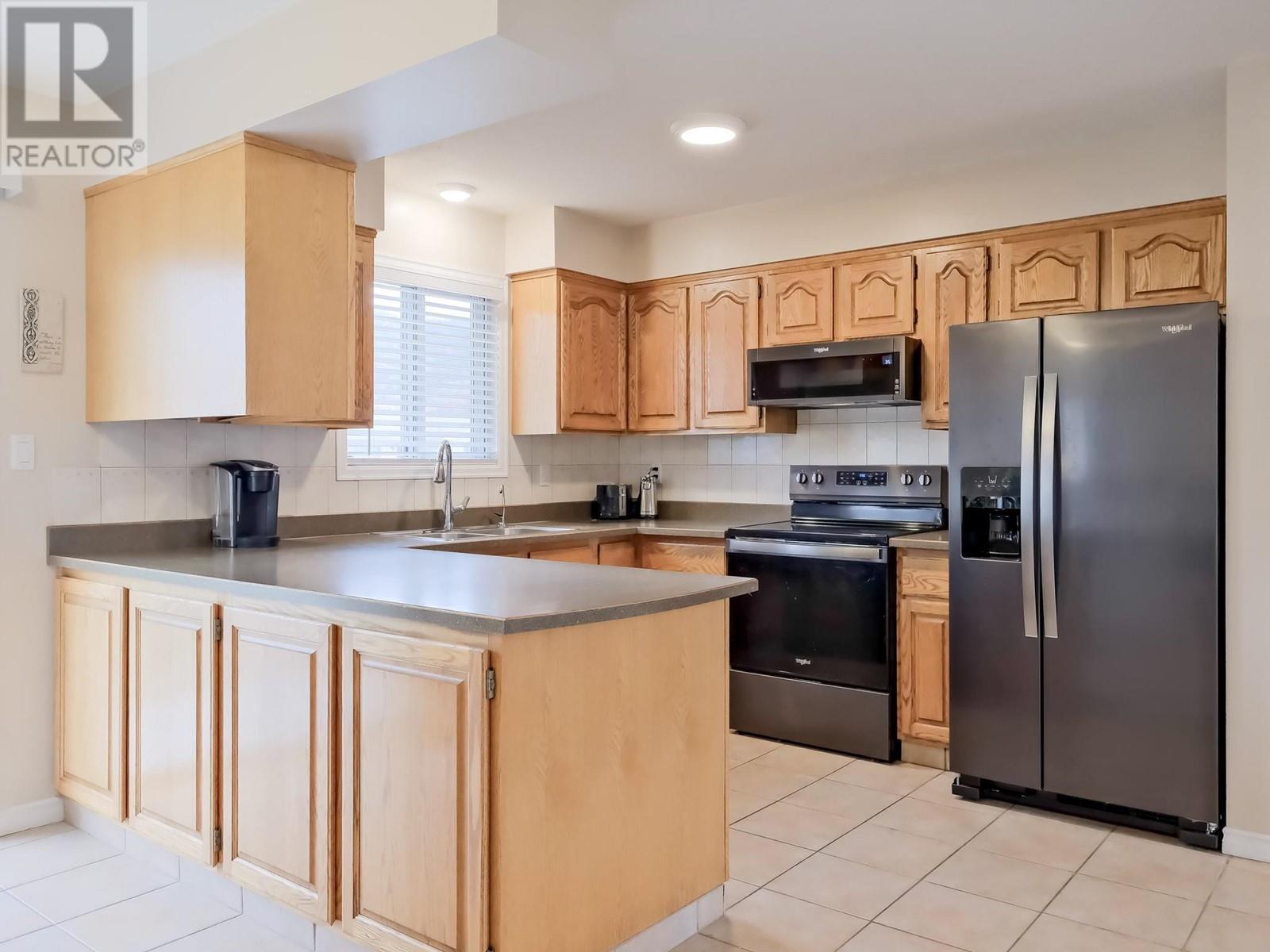2351 Mcgraw Street, Penticton, British Columbia  V2A 7W9 - Photo 11 - 10338724