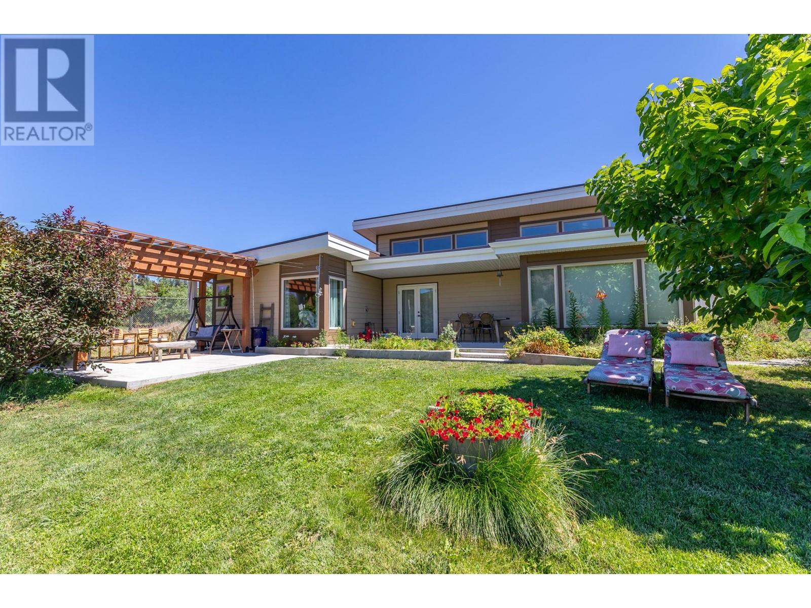 5824 Lewes Avenue, Summerland, British Columbia  V0H 1Z2 - Photo 1 - 10338644