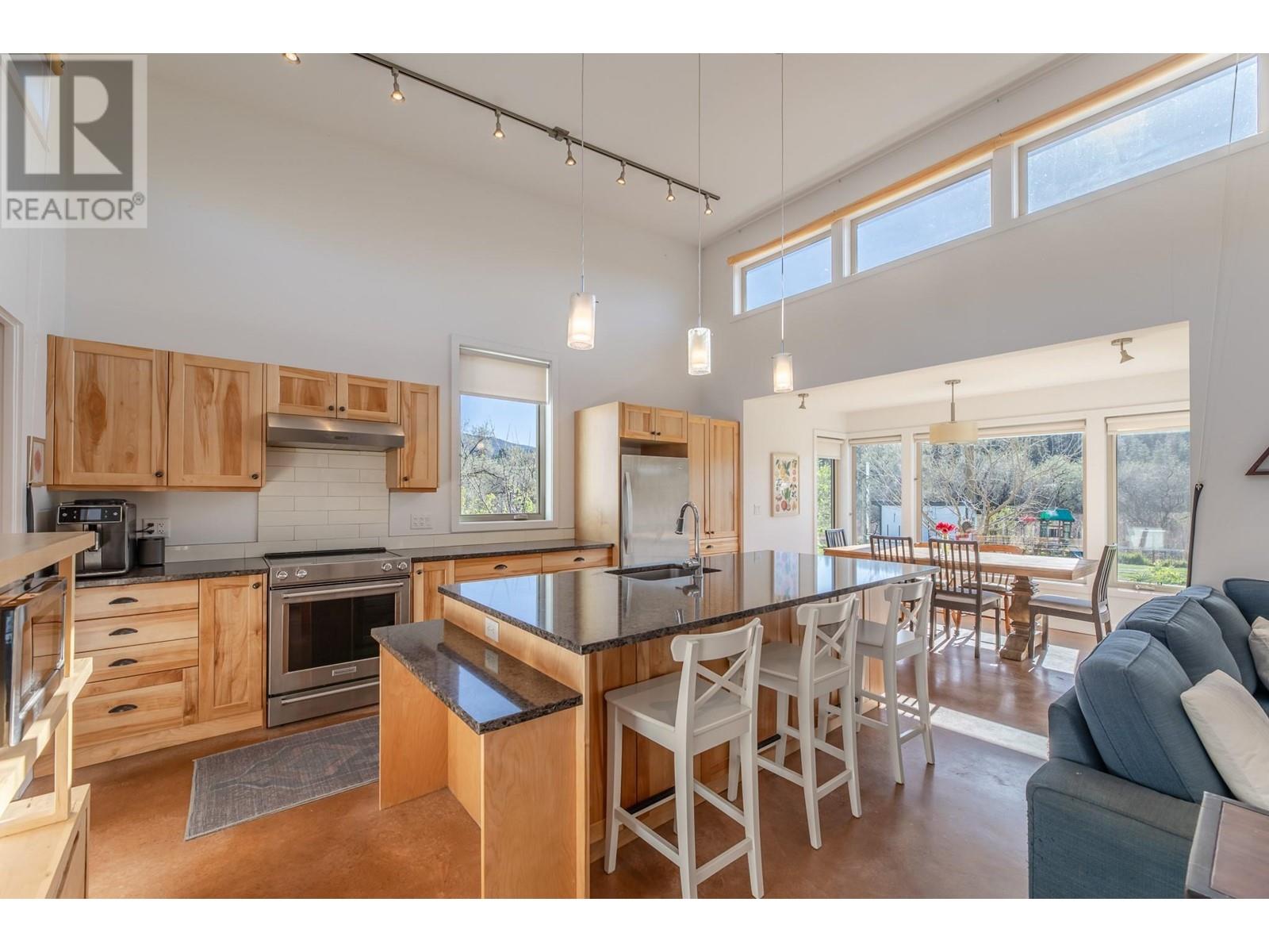 5824 Lewes Avenue, Summerland, British Columbia  V0H 1Z2 - Photo 12 - 10338644