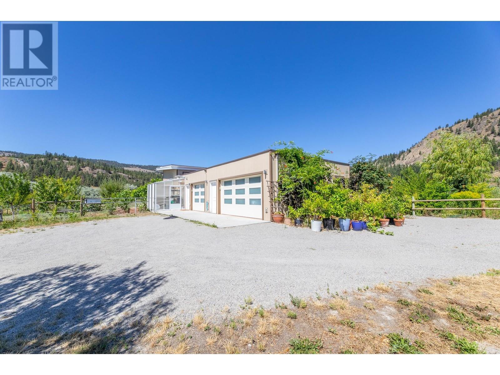 5824 Lewes Avenue, Summerland, British Columbia  V0H 1Z2 - Photo 2 - 10338644