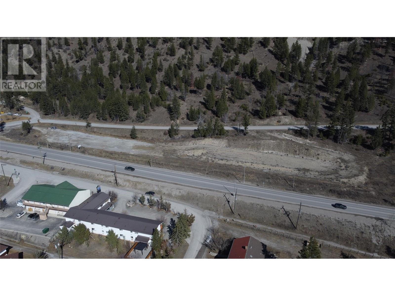 7585 Redstreak Road, Radium Hot Springs, British Columbia  V0A 1M0 - Photo 4 - 10338517