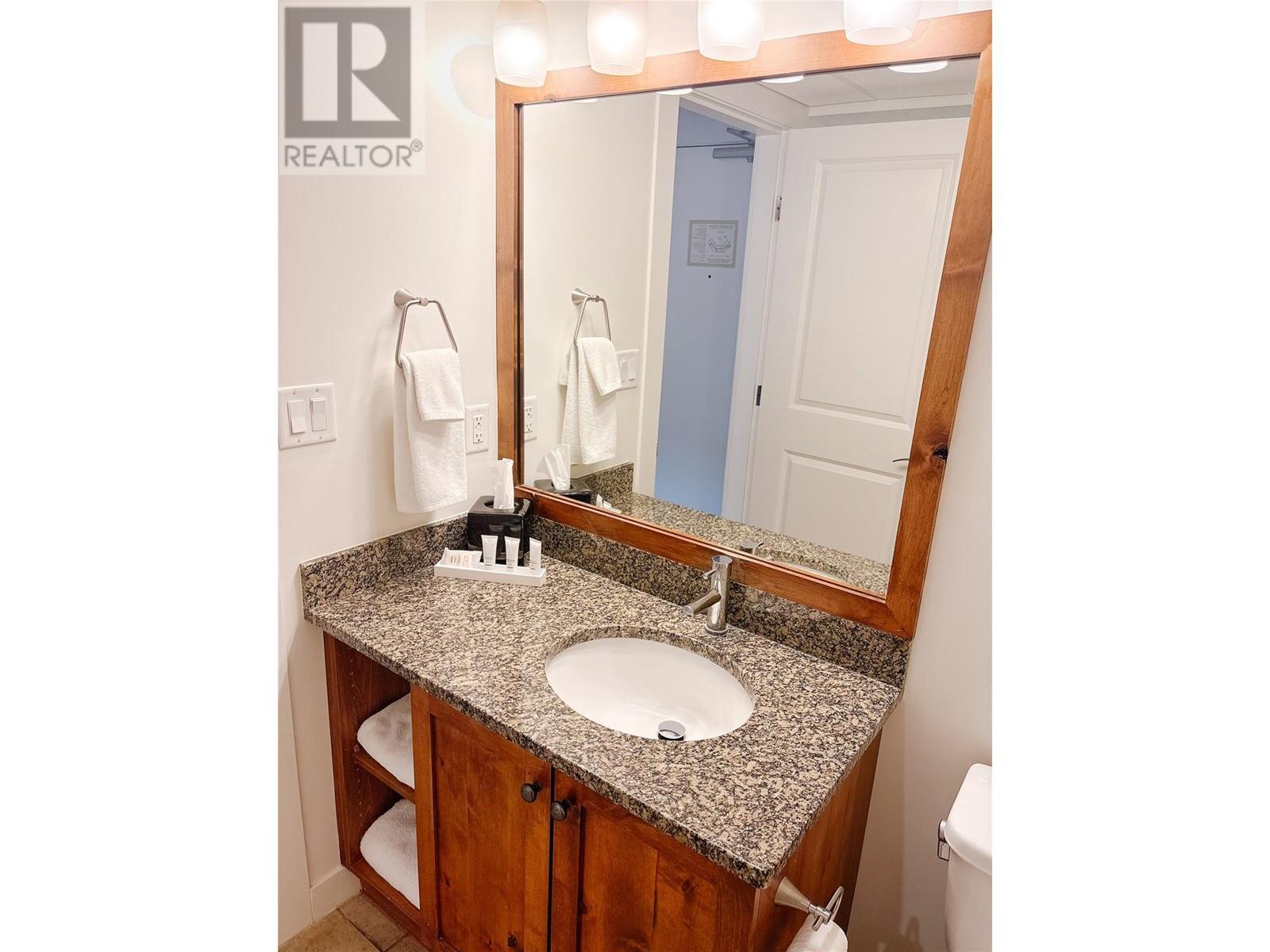 4200 Lakeshore Drive Unit# 238, Osoyoos, British Columbia  V0H 1V6 - Photo 7 - 10338041