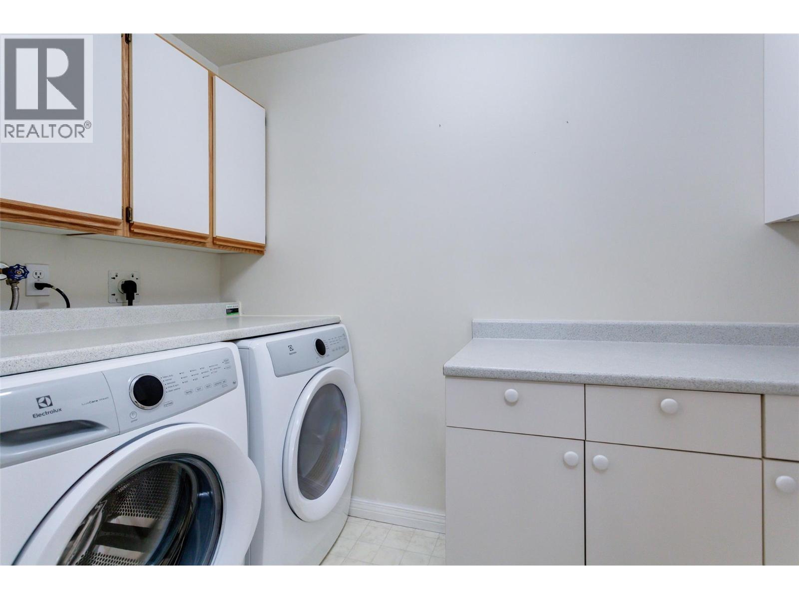 1055 Lawrence Avenue Unit# 105 Lot# 5, Kelowna, British Columbia  V1Y 6M3 - Photo 30 - 10338359