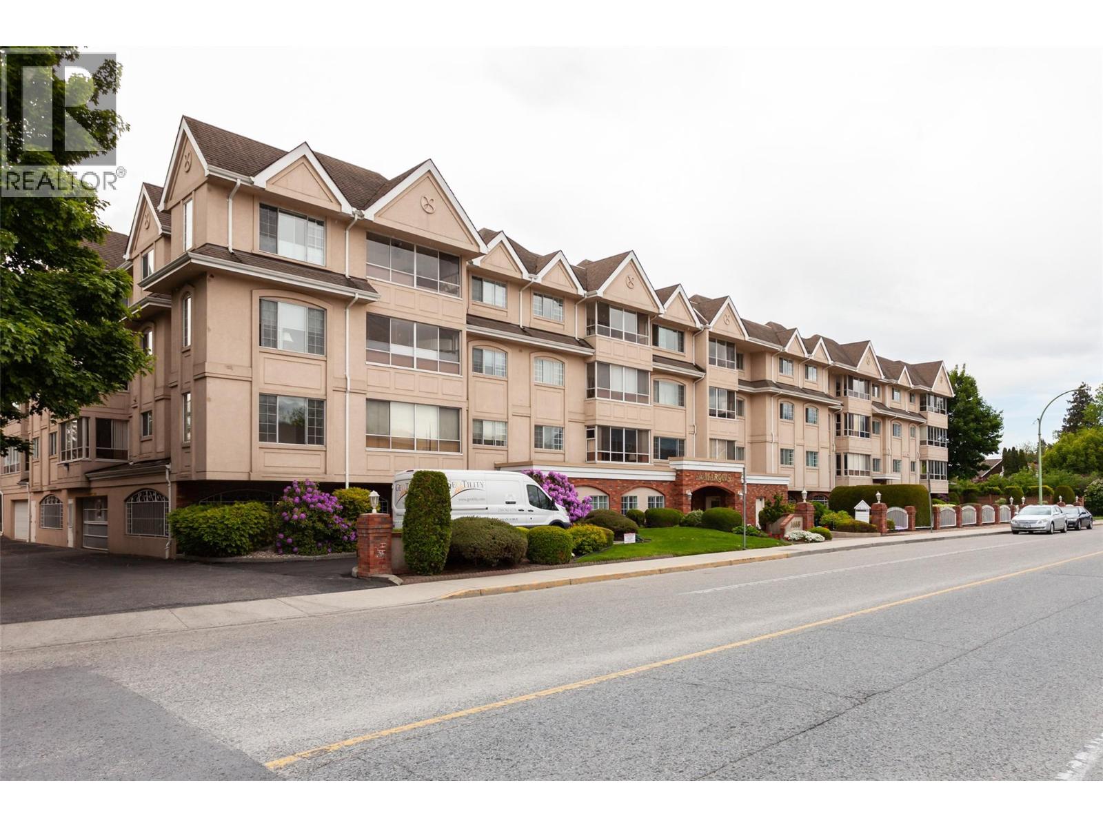 1055 Lawrence Avenue Unit# 105 Lot# 5, Kelowna, British Columbia  V1Y 6M3 - Photo 4 - 10338359