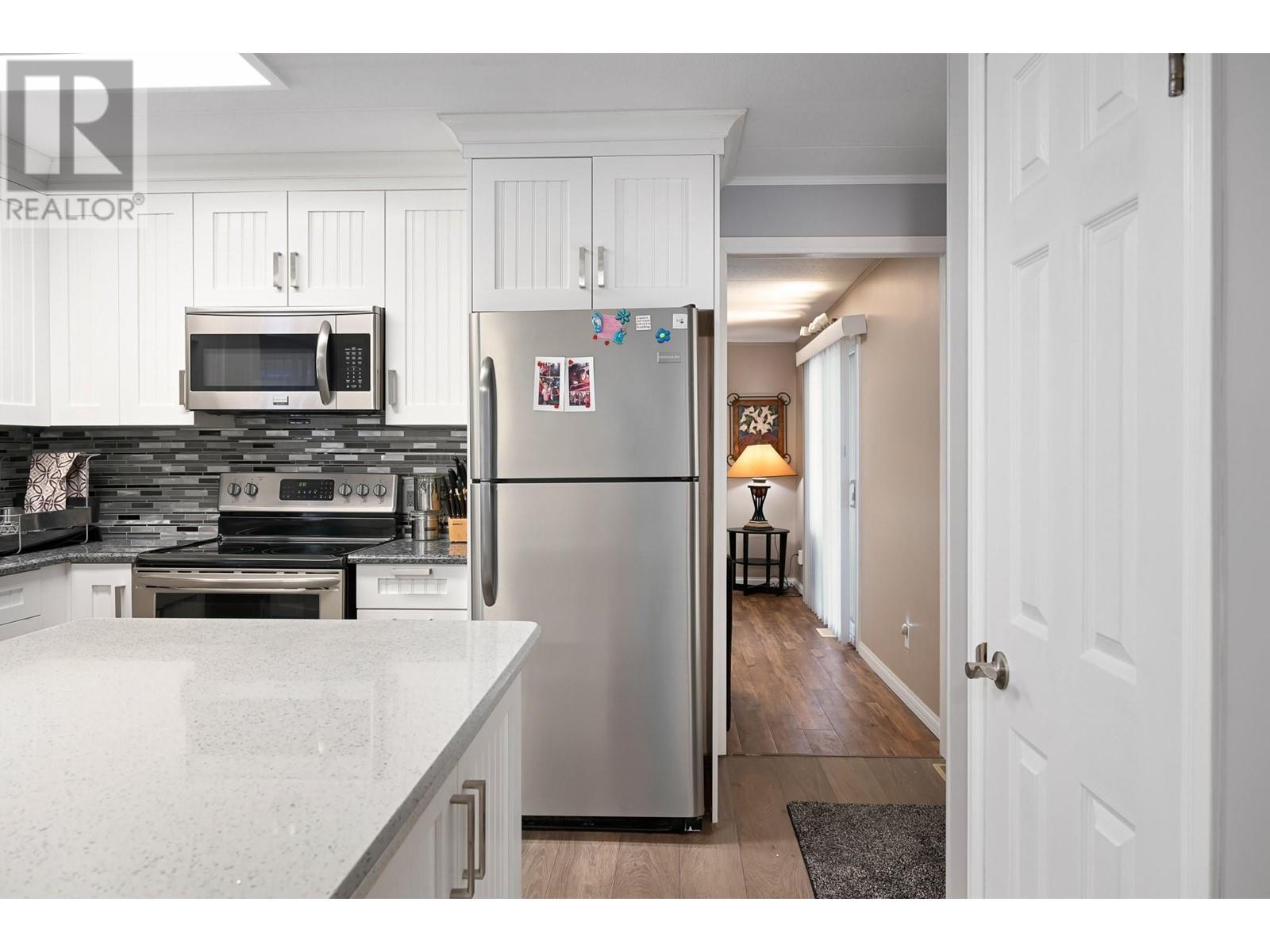 8634 Hwy 93/95 Unit# 40, Dry Gulch, British Columbia  V0A 1M0 - Photo 3 - 10338772