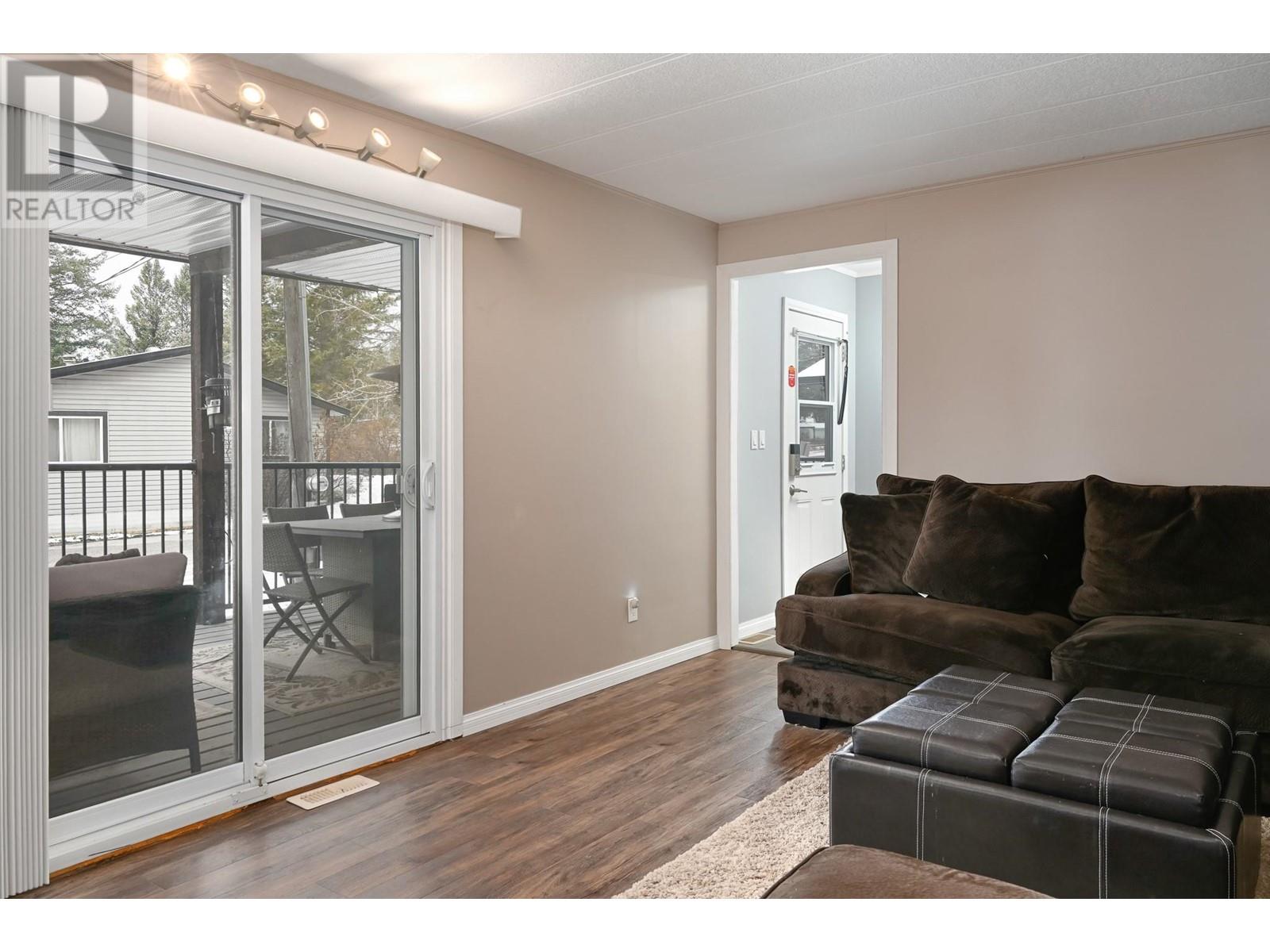 8634 Hwy 93/95 Unit# 40, Dry Gulch, British Columbia  V0A 1M0 - Photo 5 - 10338772