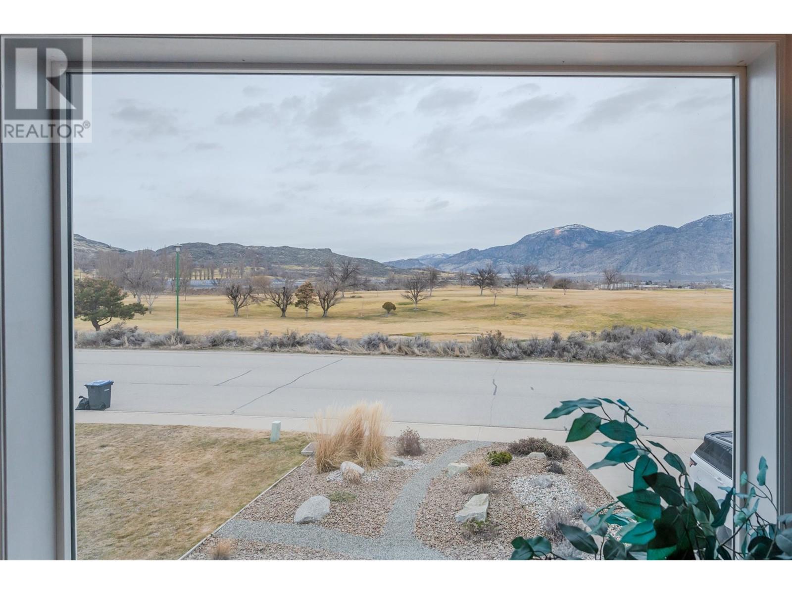 11702 Golf Course Drive, Osoyoos, British Columbia  V0H 1V4 - Photo 19 - 10338634