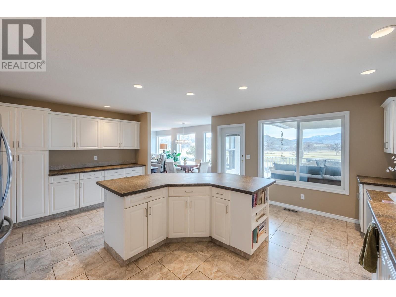 11702 Golf Course Drive, Osoyoos, British Columbia  V0H 1V4 - Photo 28 - 10338634