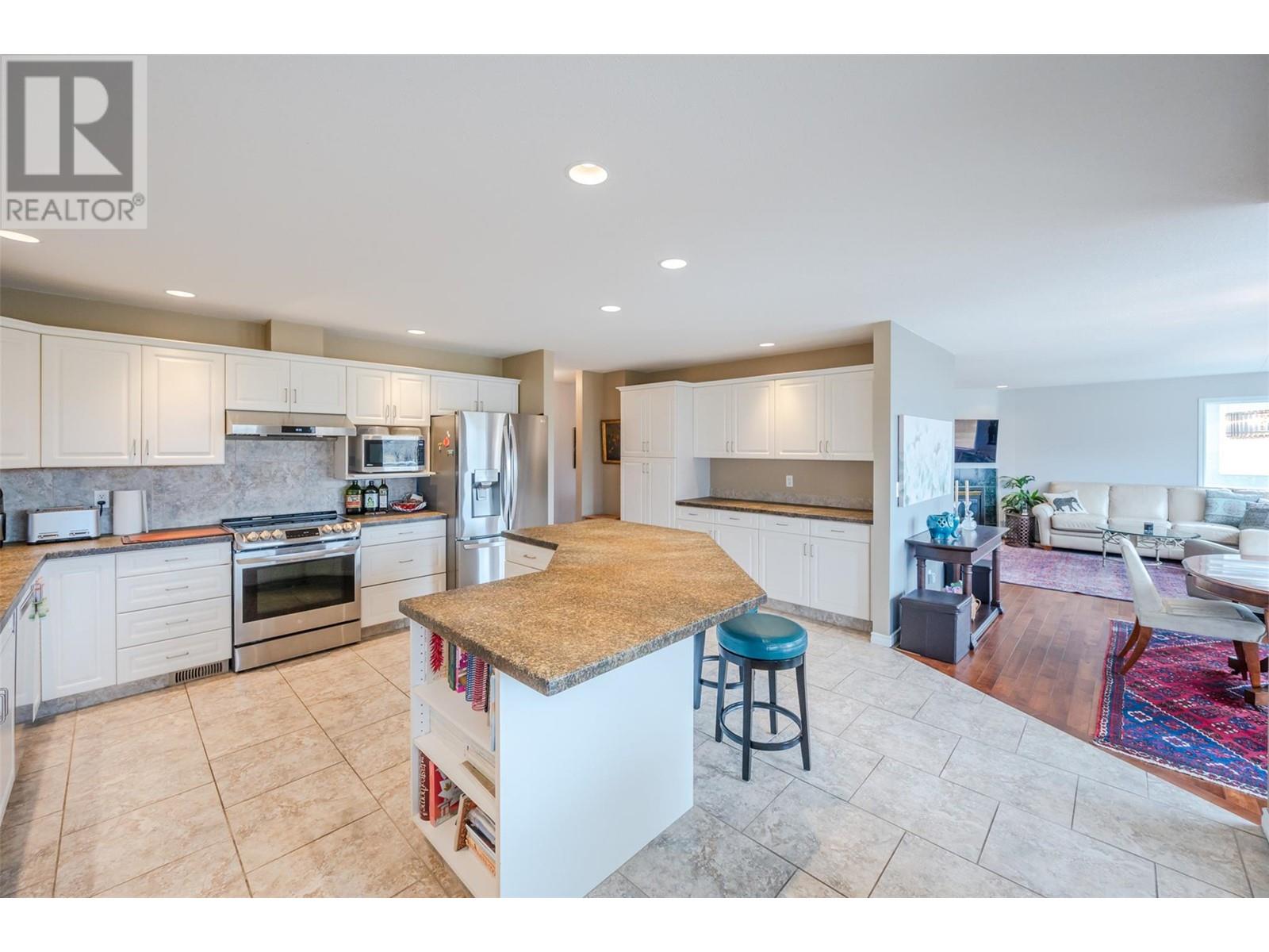 11702 Golf Course Drive, Osoyoos, British Columbia  V0H 1V4 - Photo 29 - 10338634