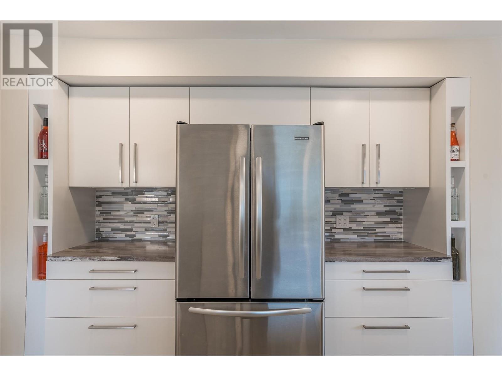 5010 Croil Avenue, Summerland, British Columbia  V0H 1Z9 - Photo 10 - 10338903