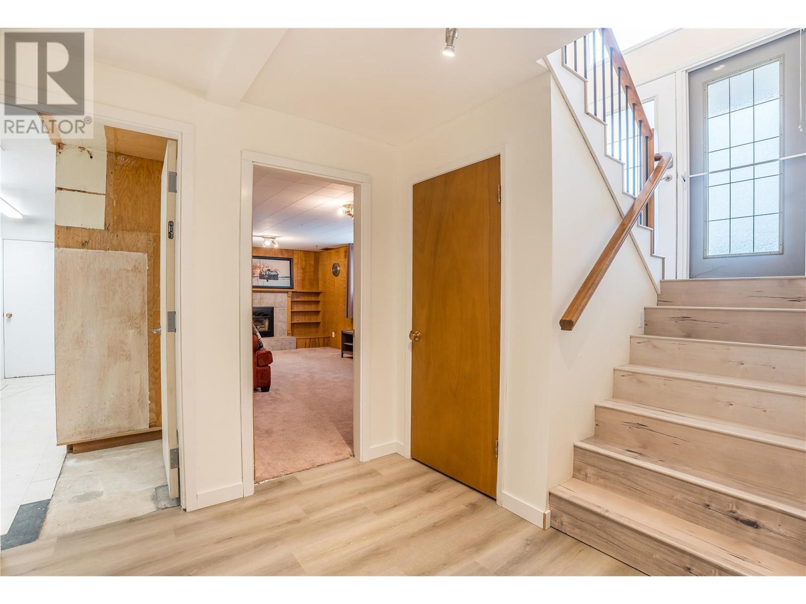 5010 Croil Avenue, Summerland, British Columbia  V0H 1Z9 - Photo 29 - 10338903