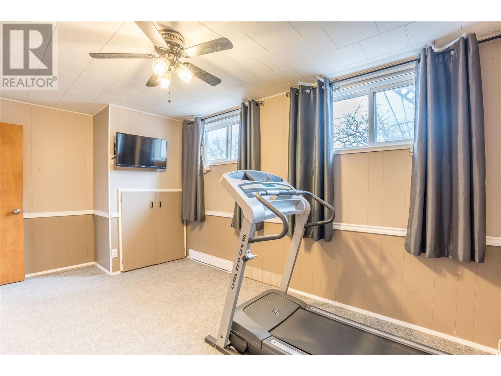 5010 Croil Avenue, Summerland, British Columbia  V0H 1Z9 - Photo 41 - 10338903