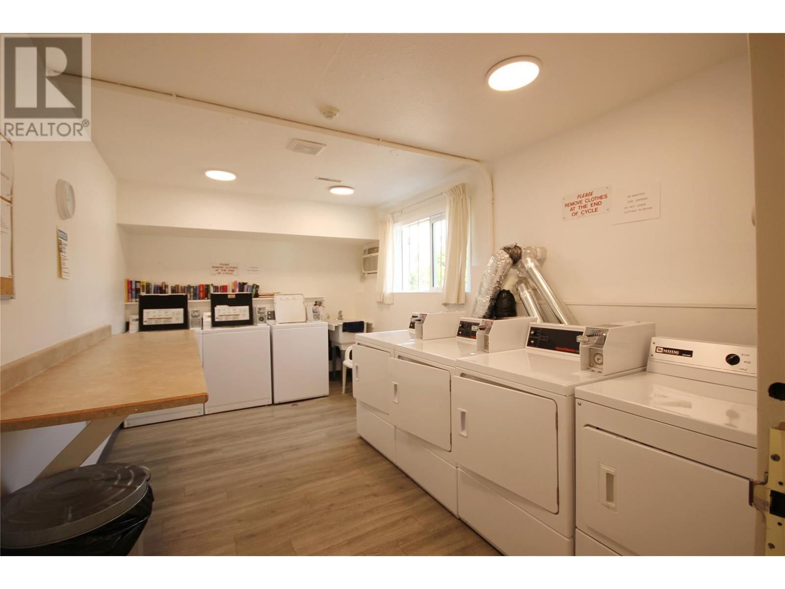 150 Skaha Place Unit# 402, Penticton, British Columbia  V2A 7K1 - Photo 11 - 10338767