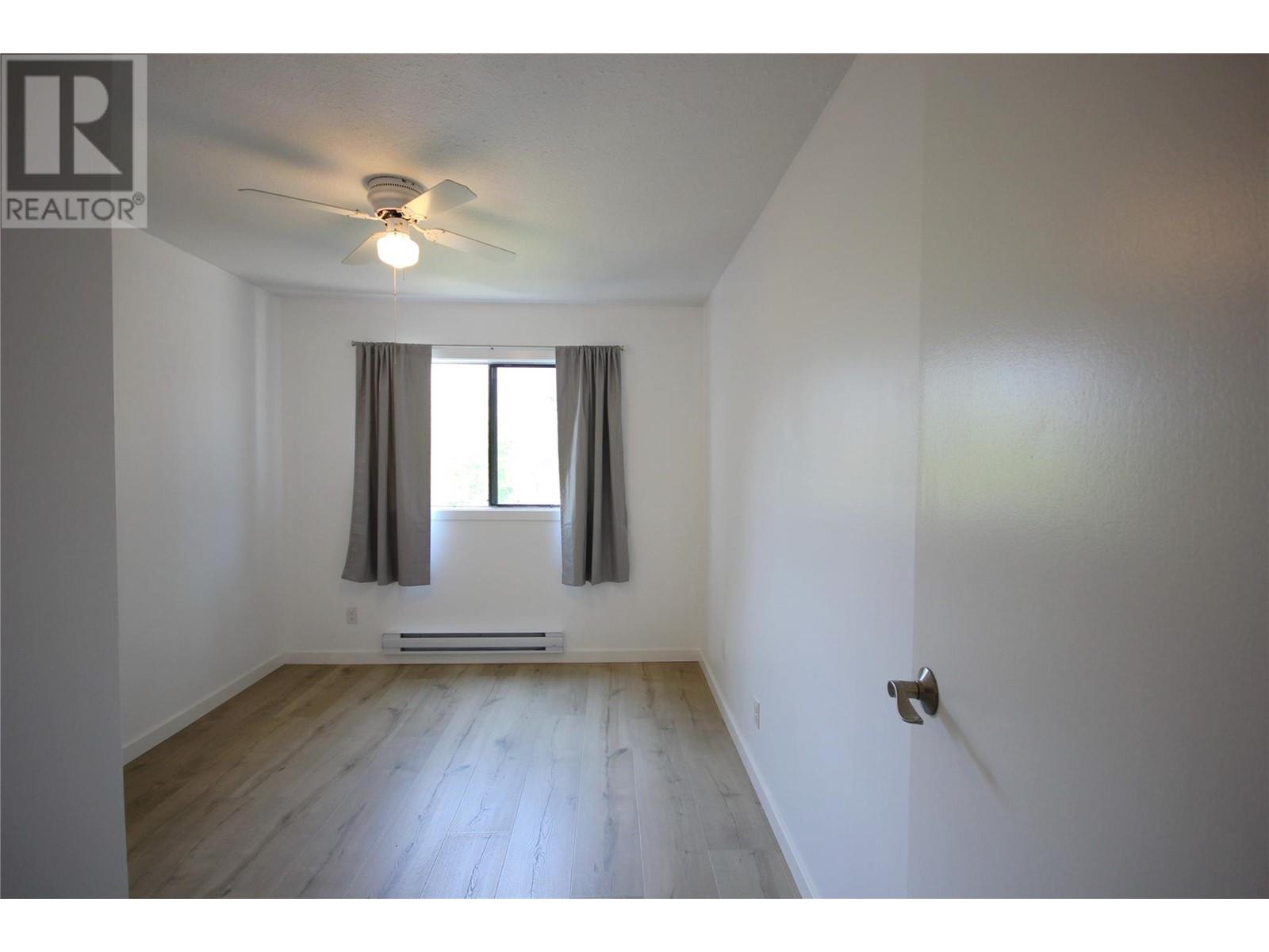 150 Skaha Place Unit# 402, Penticton, British Columbia  V2A 7K1 - Photo 7 - 10338767