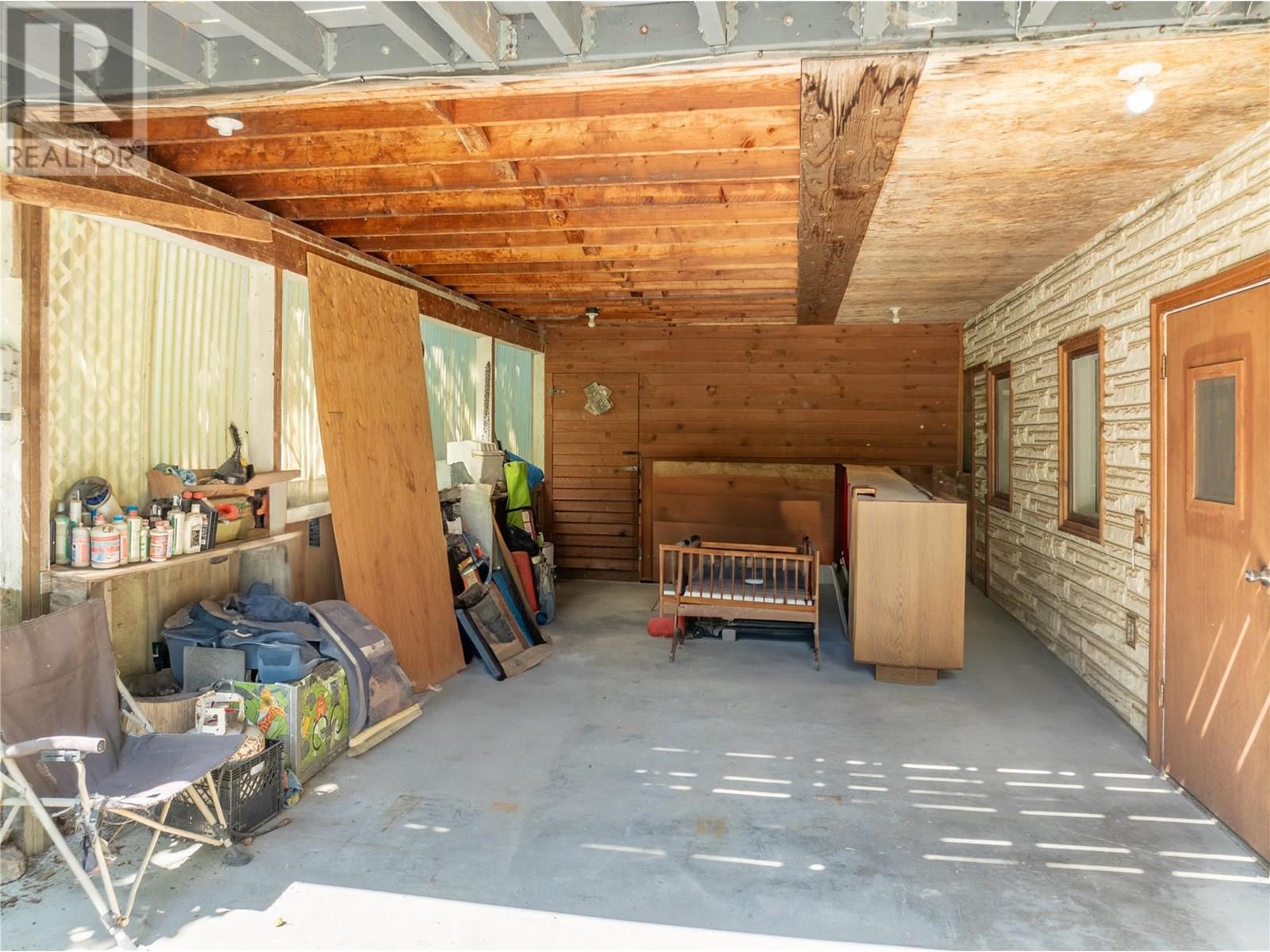 3840 Cameron Road, Eagle Bay, British Columbia  V0E 1T0 - Photo 3 - 10338863