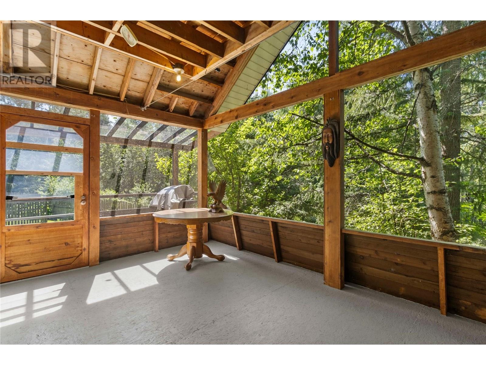 3840 Cameron Road, Eagle Bay, British Columbia  V0E 1T0 - Photo 33 - 10338863