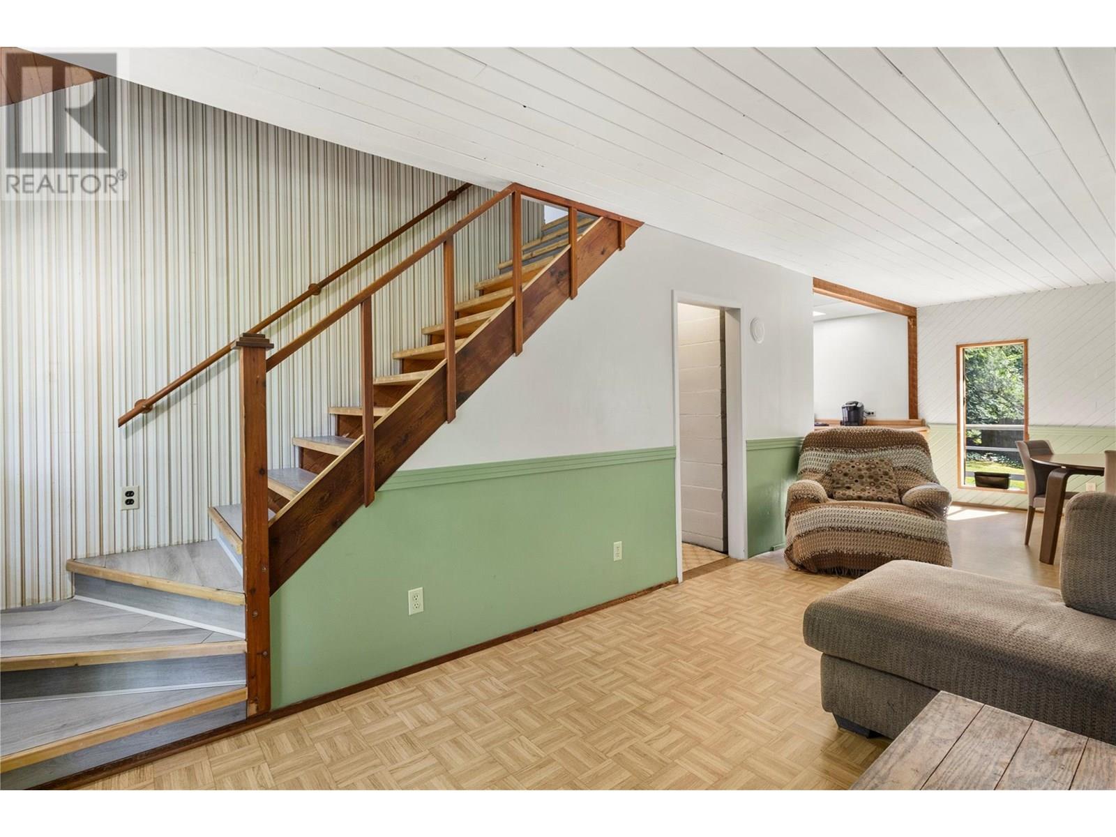 3840 Cameron Road, Eagle Bay, British Columbia  V0E 1T0 - Photo 34 - 10338863