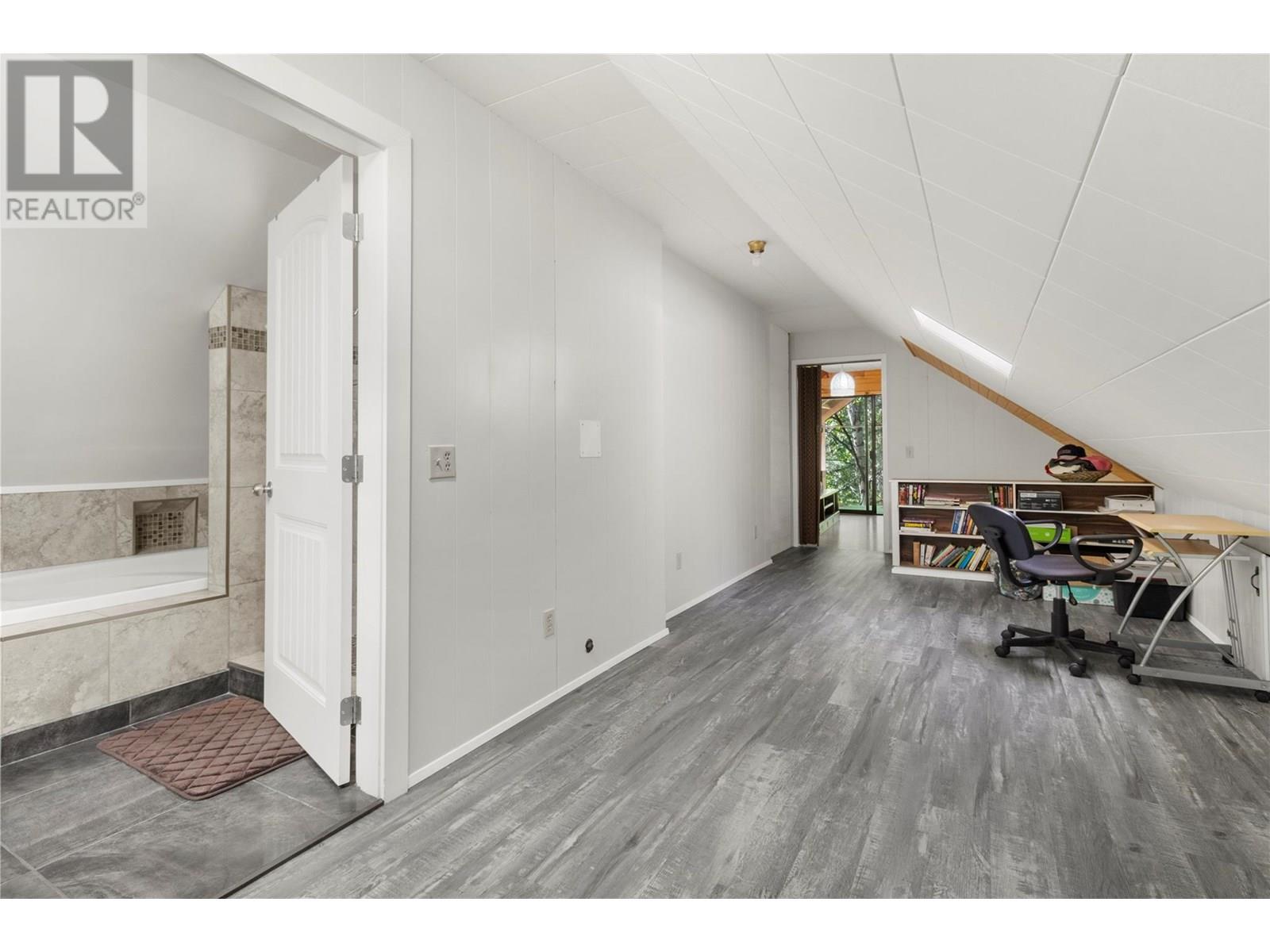 3840 Cameron Road, Eagle Bay, British Columbia  V0E 1T0 - Photo 41 - 10338863