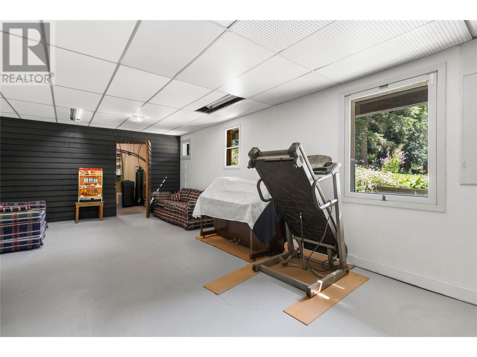 3840 Cameron Road, Eagle Bay, British Columbia  V0E 1T0 - Photo 49 - 10338863