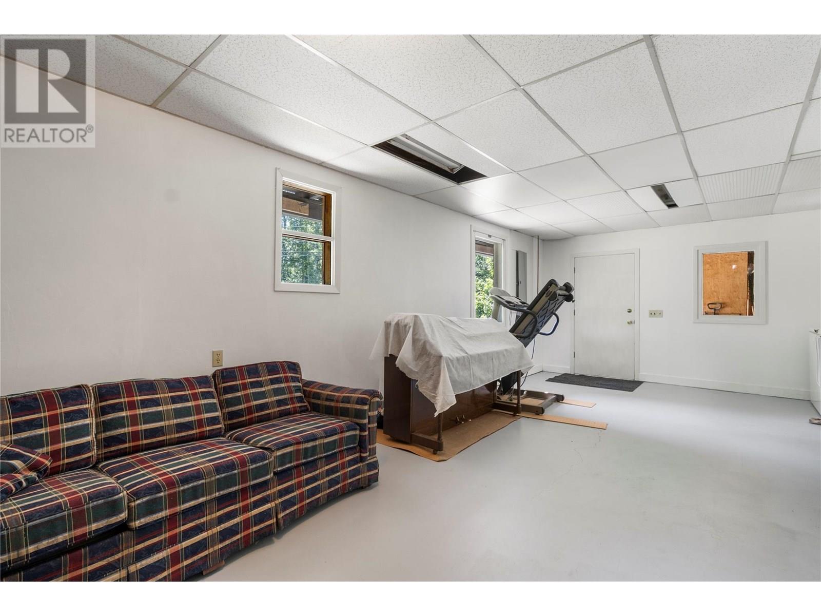 3840 Cameron Road, Eagle Bay, British Columbia  V0E 1T0 - Photo 50 - 10338863