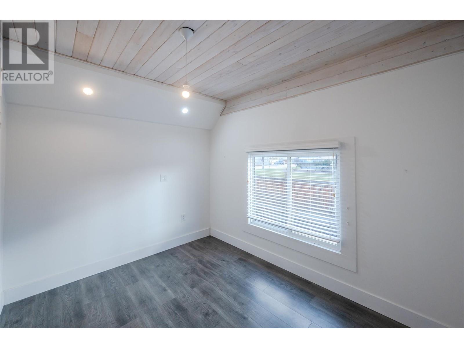 302 Scott Avenue, Penticton, British Columbia  V2A 2J8 - Photo 29 - 10338948